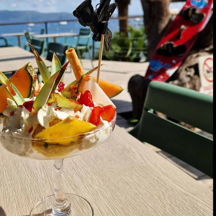 Hotel L'Escale Порто Поло Екстериор снимка